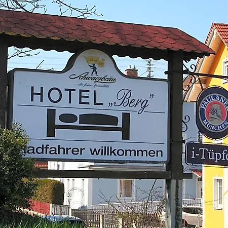 Berg Hochstadt an der Donau