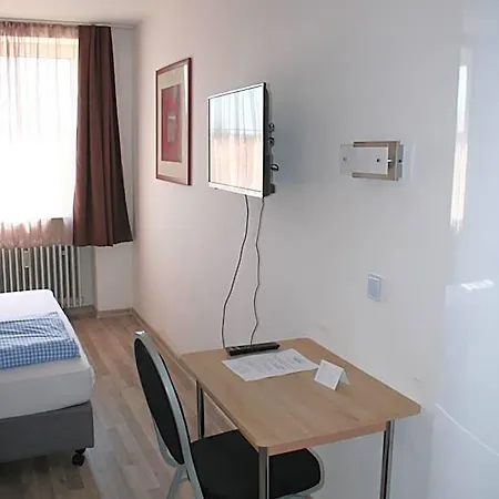 Berg Hotel 2*