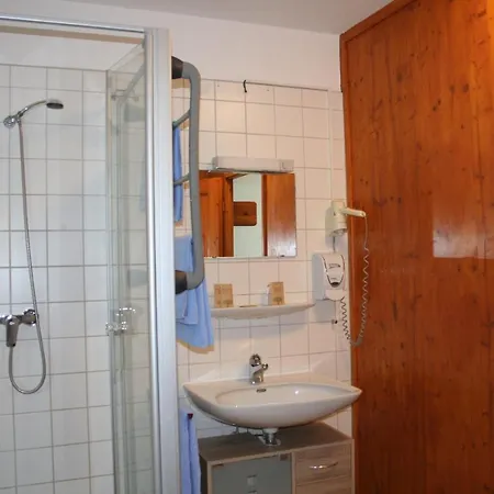Hotel Berg 2*